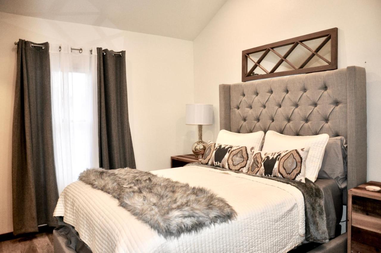 Modern Luxury Bungalow Steps From Dt Activities Rapid City Εξωτερικό φωτογραφία
